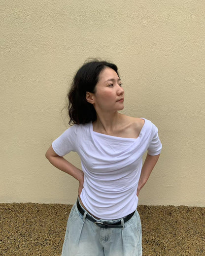 涼感垂墜領修身上衣｜白黑灰三色